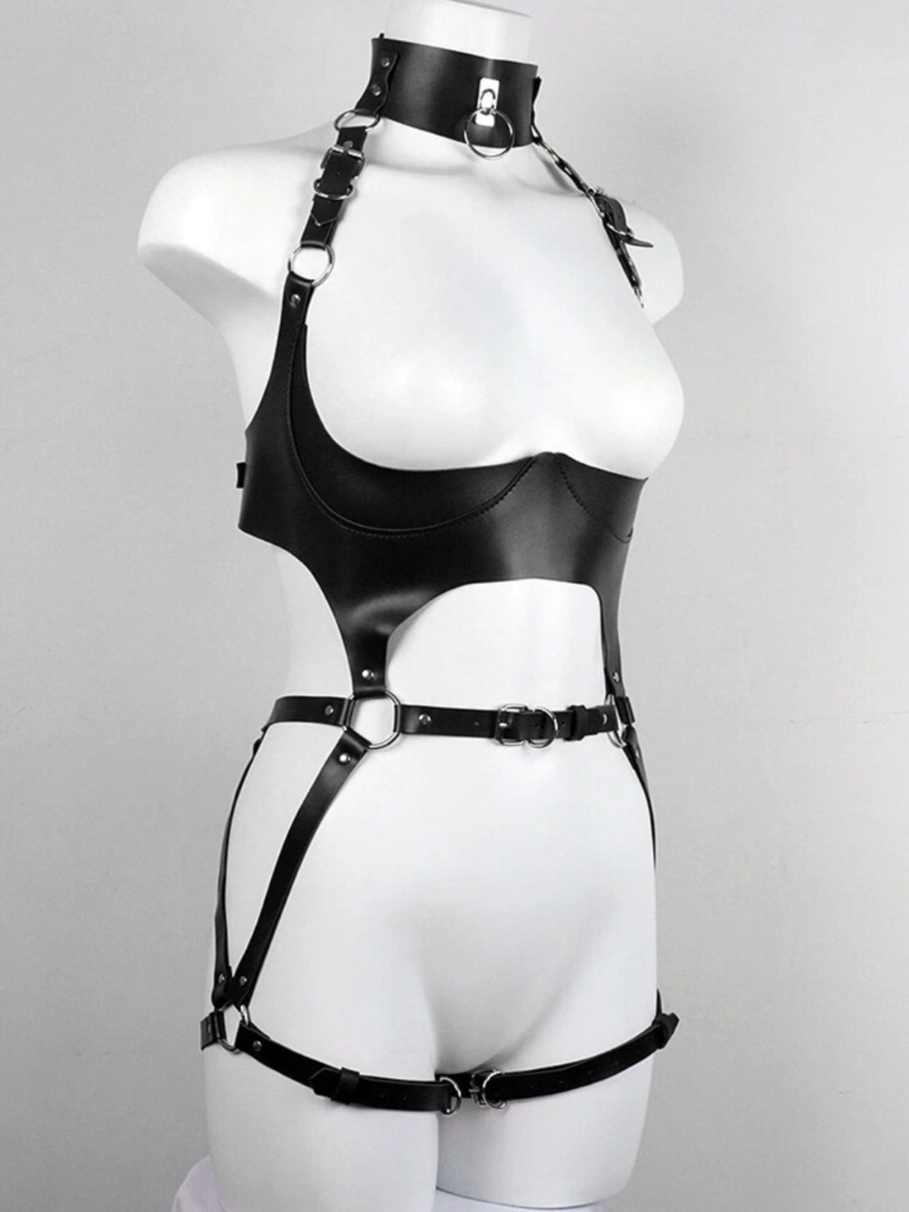 Body Harness - Sexy Faux Leather Armour - Picture 7 of 8